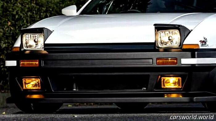 Toyota GR 86 Transformed Into an AE86 Tribute Featuring Pop-Up Headlights | Carscoops